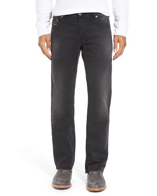 BUONI REGALO Dive into our huge range of jeans and other clothing from top brands and designers, including Levi's, Diesel, Wrangler, Superdry, 11 Degrees, Hype and Dickies. With free next day delivery to UK addresses, you'll be wearing your new jeans in no time.